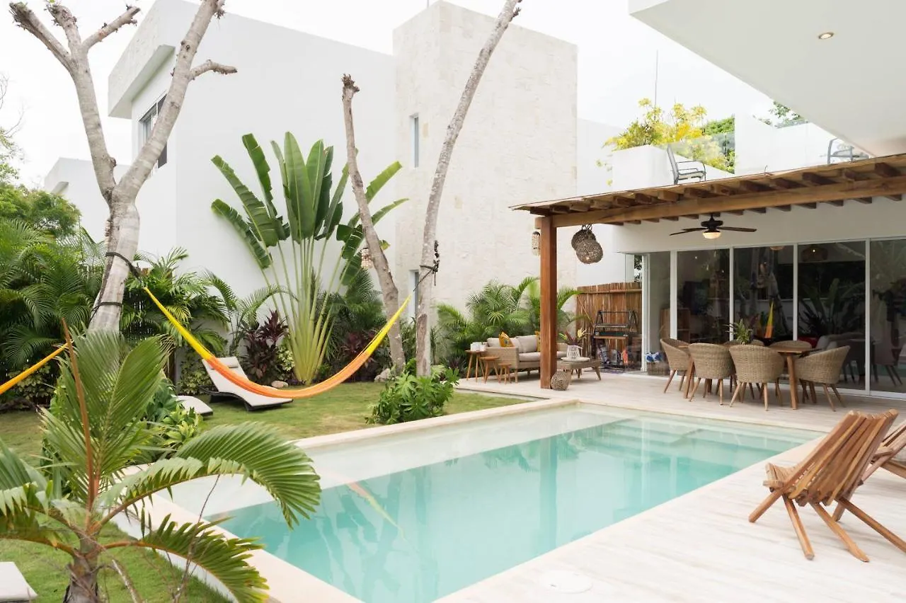 Holiday home Chic & Mexican Villa, A True Oasis Pool, Security Tulum